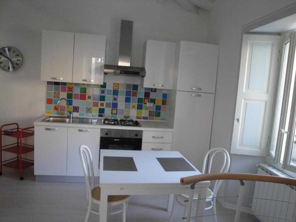 Casa Le Corti Villa Intra Eksteriør billede